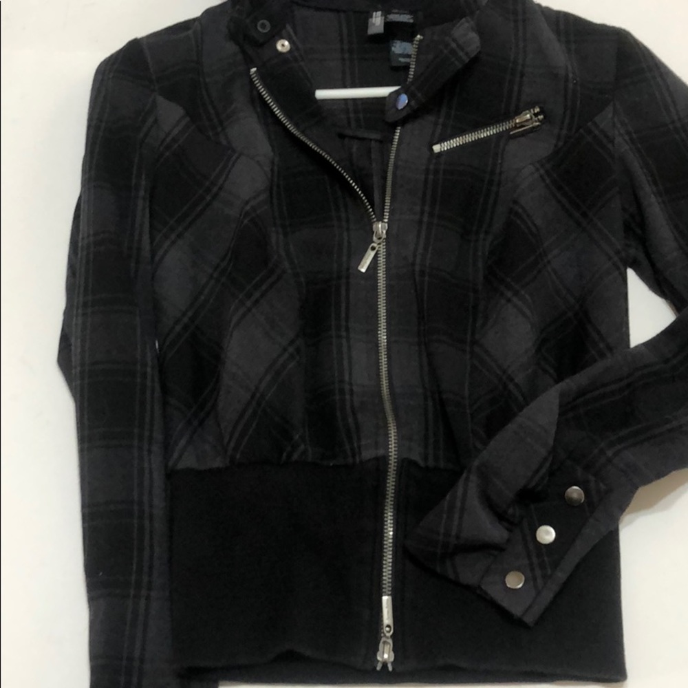Bisou Bisou moto hoodie black & grey plaid zippered jacket sz XS, removable hood